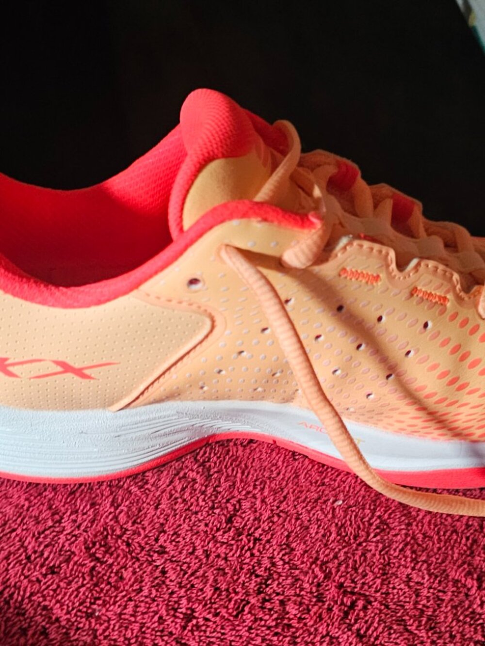 Skechers Women's Viper Court Pickle Ball Shoes Orange Sports Size 6.5 - Picture 4 of 8